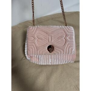 Ted Baker London Crossbody Bag Womens Small Pink Velvet Quilted Bow Rose Gold